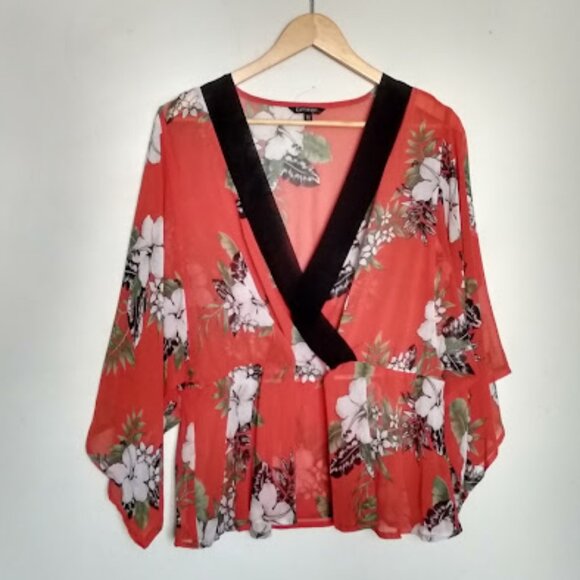 Floral Kimono Top with Black Trim - Picture 1 of 6